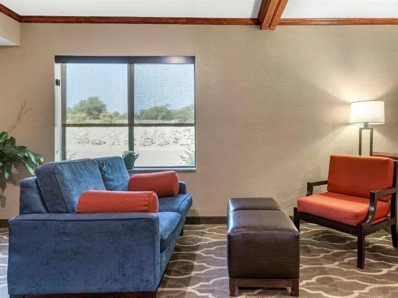 Comfort Suites Grandville - Grand Rapids Sw Екстер'єр фото