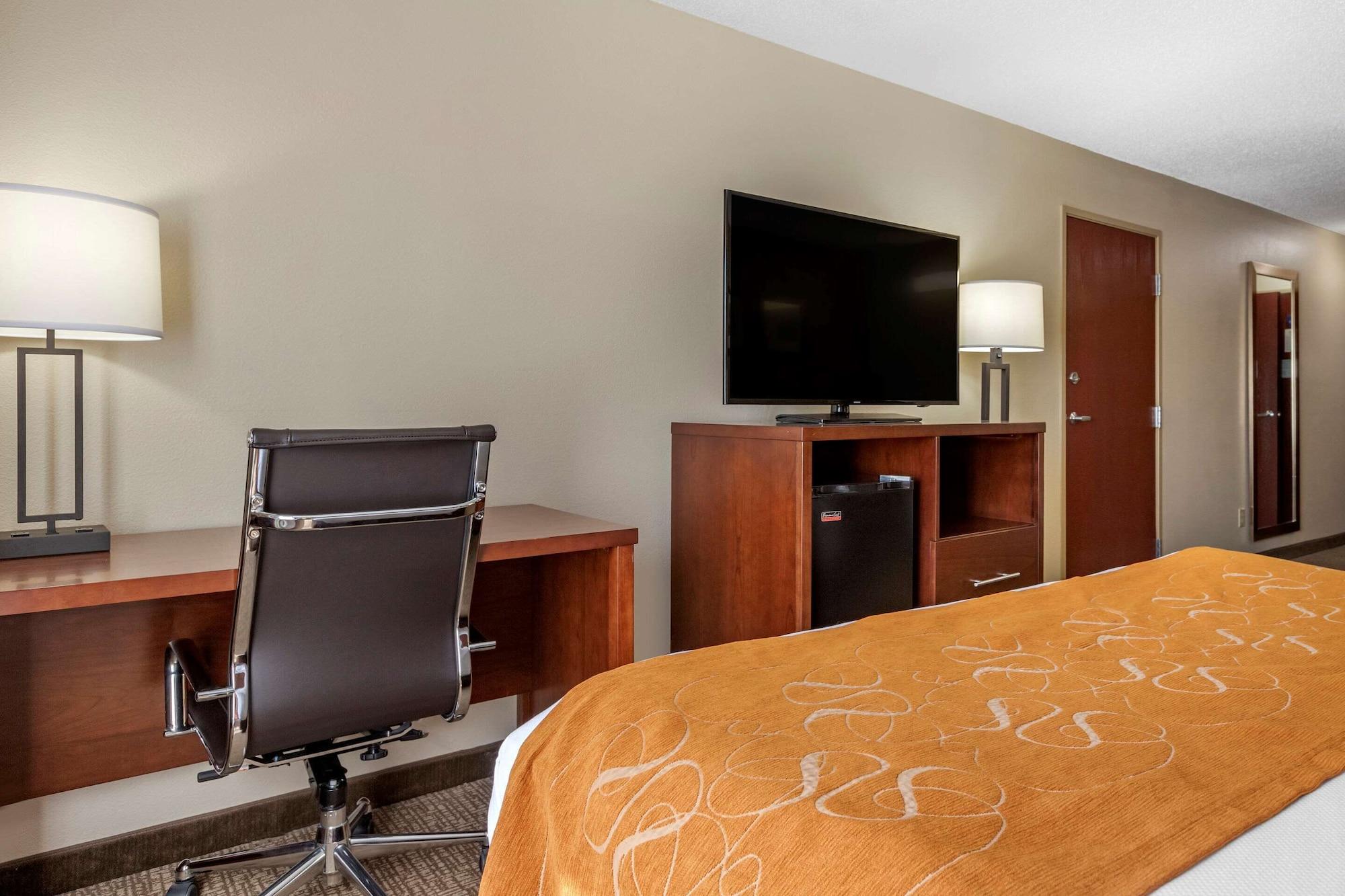 Comfort Suites Grandville - Grand Rapids Sw Екстер'єр фото