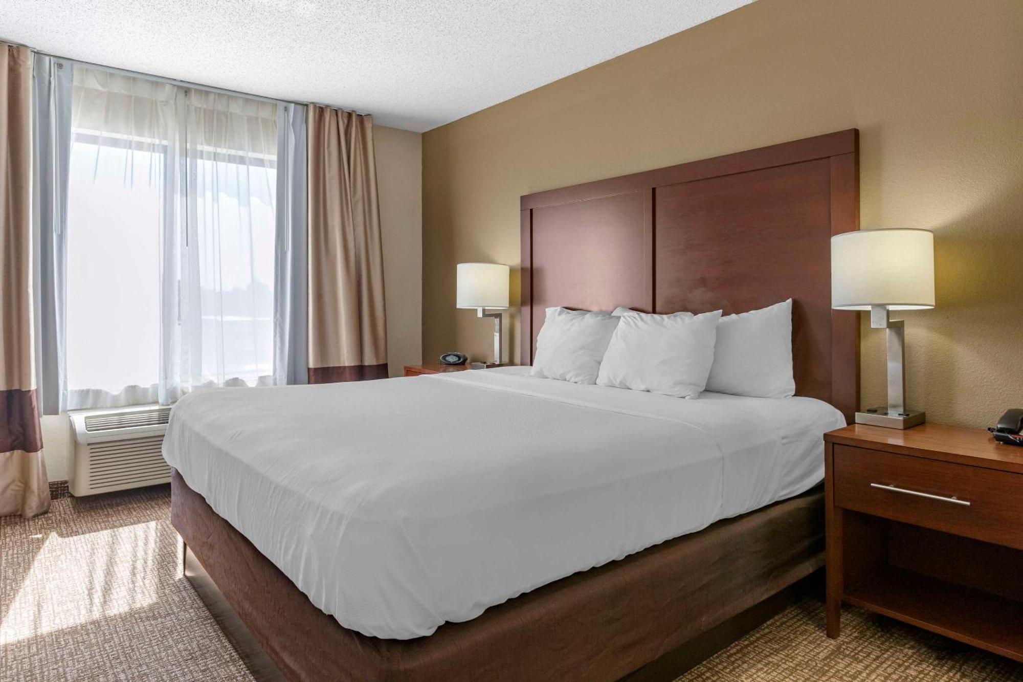 Comfort Suites Grandville - Grand Rapids Sw Екстер'єр фото